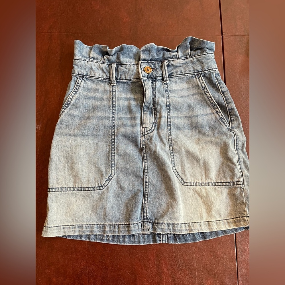 Free people Jean skirt!!